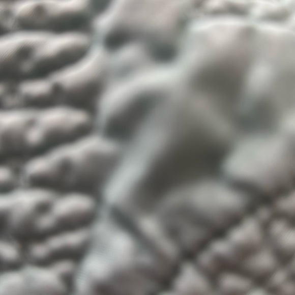 Earrings - Picture 1 of 1